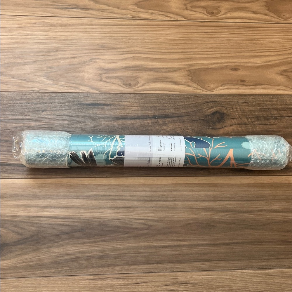 Soicher Marin Under the Sea Anthropologie Wallpaper Wall Covering  1 Roll